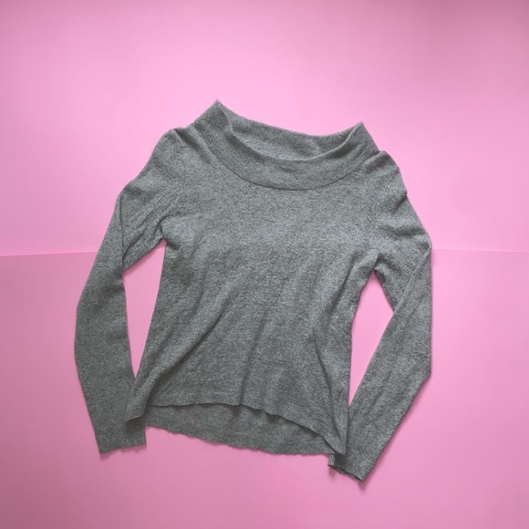 Timeless ANGORA sweater 🤍 - Picture 2 of 2